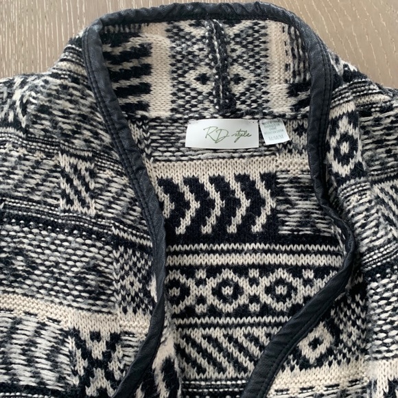 Cozy wrap sweater. - Picture 2 of 4